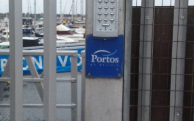 Continúan las actuaciones de reformas de las instalaciones en el náutico de Portonovo